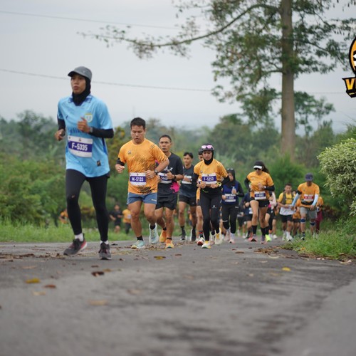 Race photo from KELUD VERTICAL CHALLENGE 2025