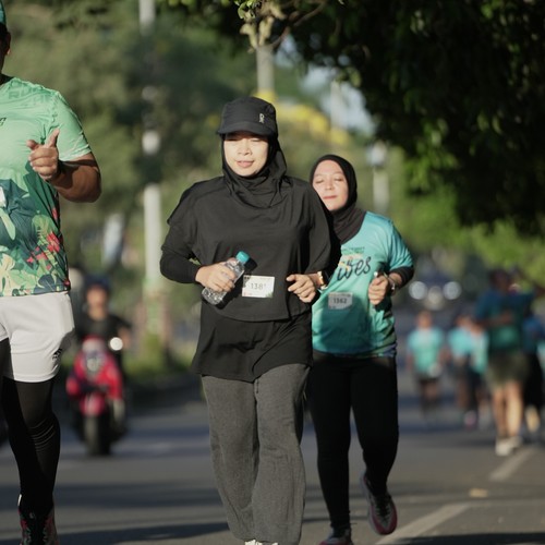 Race photo from VIBES AND STRENGTH CAMP ABR 2025