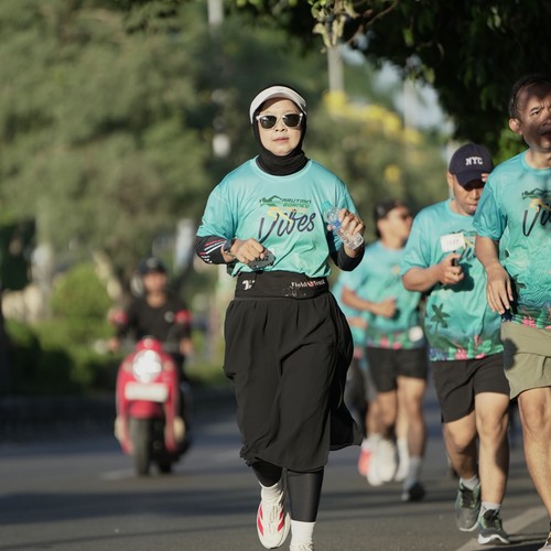 Race photo from VIBES AND STRENGTH CAMP ABR 2025