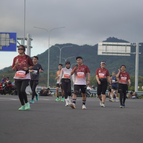 Race photo from KEDIRI HALF MARATHON 2026