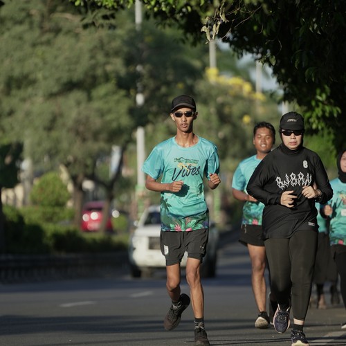 Race photo from VIBES AND STRENGTH CAMP ABR 2025