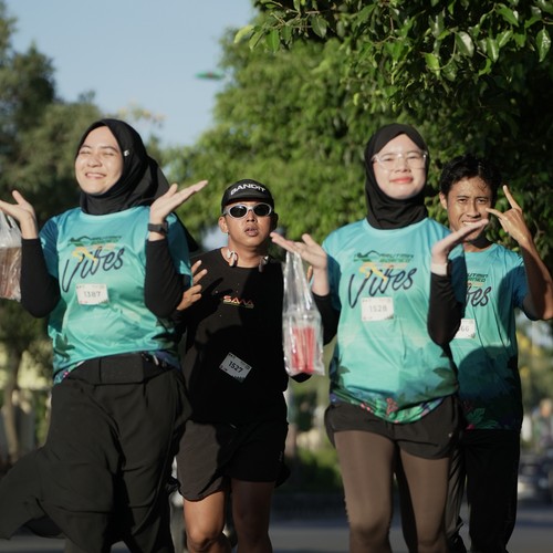 Race photo from VIBES AND STRENGTH CAMP ABR 2025
