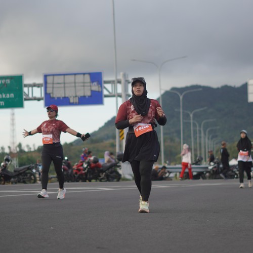 Race photo from KEDIRI HALF MARATHON 2026