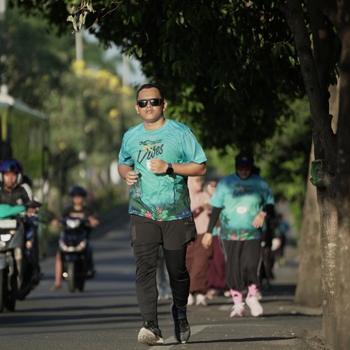 Race photo from VIBES AND STRENGTH CAMP ABR 2025