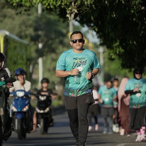 Race photo from VIBES AND STRENGTH CAMP ABR 2025
