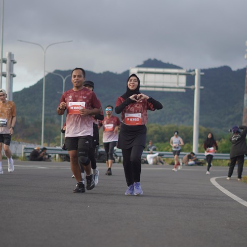 Race photo from KEDIRI HALF MARATHON 2026
