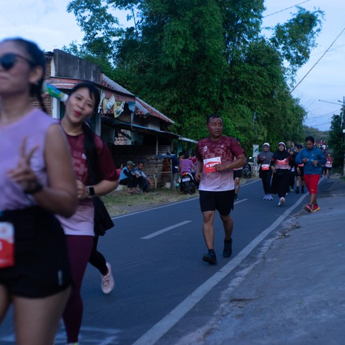 Race photo from KEDIRI HALF MARATHON 2026