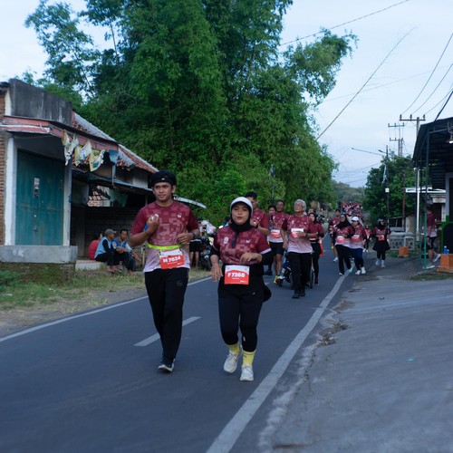 Race photo from KEDIRI HALF MARATHON 2026