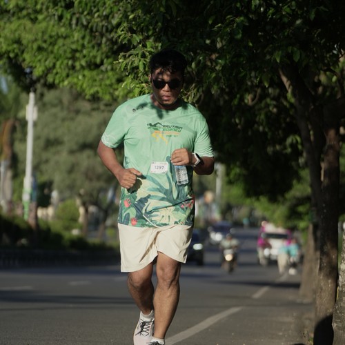 Race photo from VIBES AND STRENGTH CAMP ABR 2025
