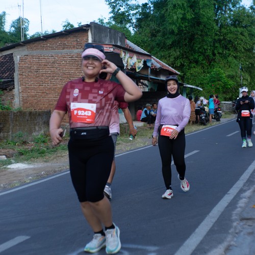 Race photo from KEDIRI HALF MARATHON 2026