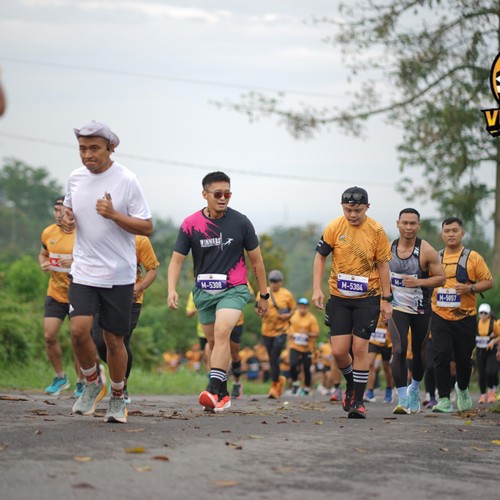 Race photo from KELUD VERTICAL CHALLENGE 2025