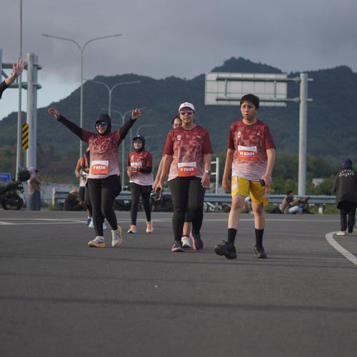 Race photo from KEDIRI HALF MARATHON 2026