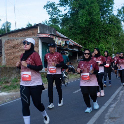 Race photo from KEDIRI HALF MARATHON 2026