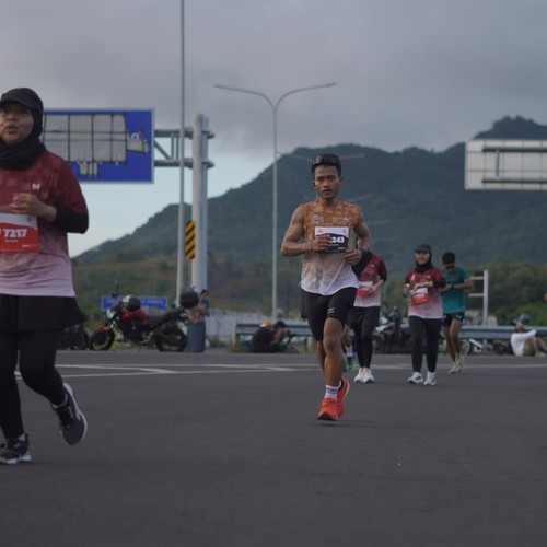 Race photo from KEDIRI HALF MARATHON 2026