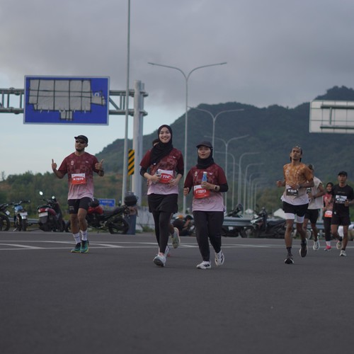 Race photo from KEDIRI HALF MARATHON 2026