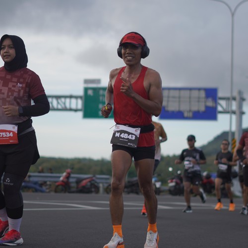 Race photo from KEDIRI HALF MARATHON 2026
