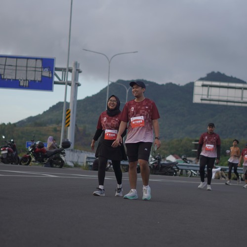 Race photo from KEDIRI HALF MARATHON 2026