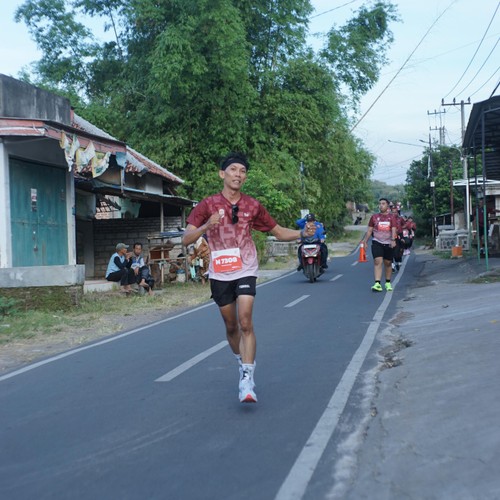 Race photo from KEDIRI HALF MARATHON 2026