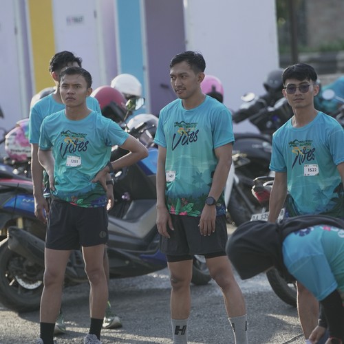 Race photo from VIBES AND STRENGTH CAMP ABR 2025