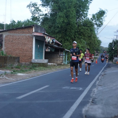Race photo from KEDIRI HALF MARATHON 2026
