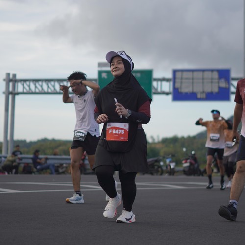 Race photo from KEDIRI HALF MARATHON 2026