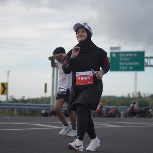 Race photo from KEDIRI HALF MARATHON 2026