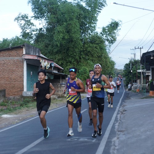 Race photo from KEDIRI HALF MARATHON 2026