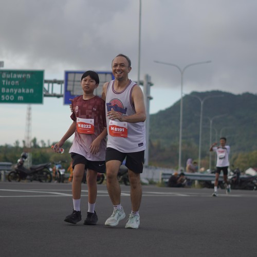Race photo from KEDIRI HALF MARATHON 2026