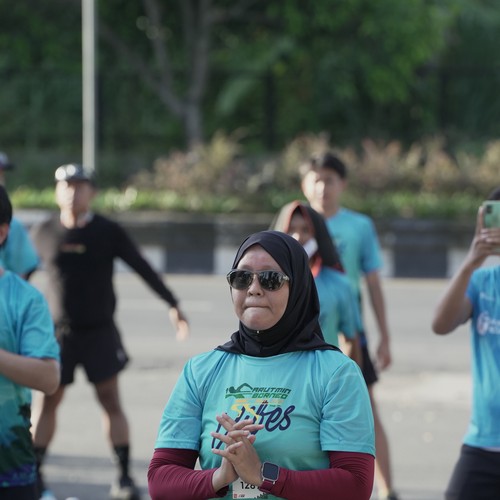 Race photo from VIBES AND STRENGTH CAMP ABR 2025