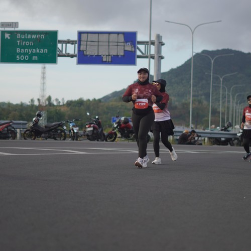 Race photo from KEDIRI HALF MARATHON 2026