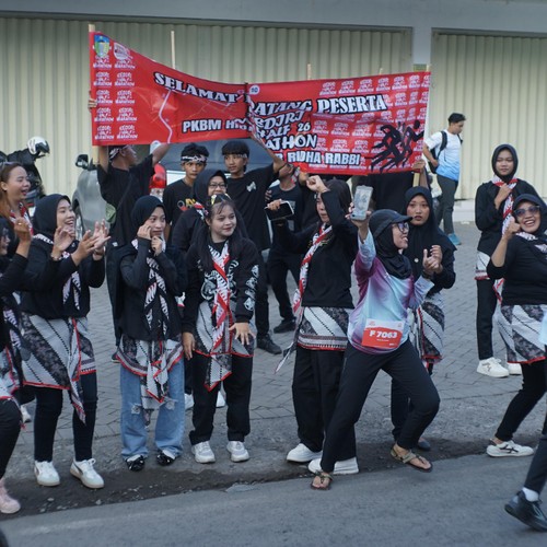 Race photo from KEDIRI HALF MARATHON 2026