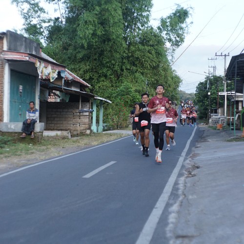 Race photo from KEDIRI HALF MARATHON 2026
