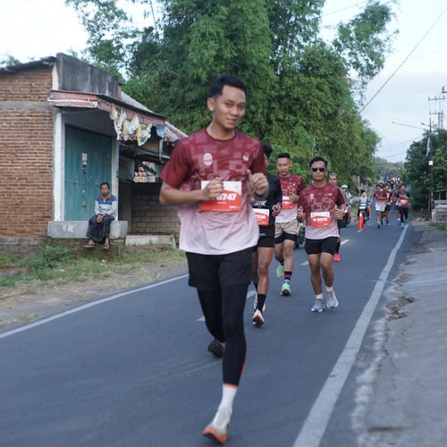 Race photo from KEDIRI HALF MARATHON 2026