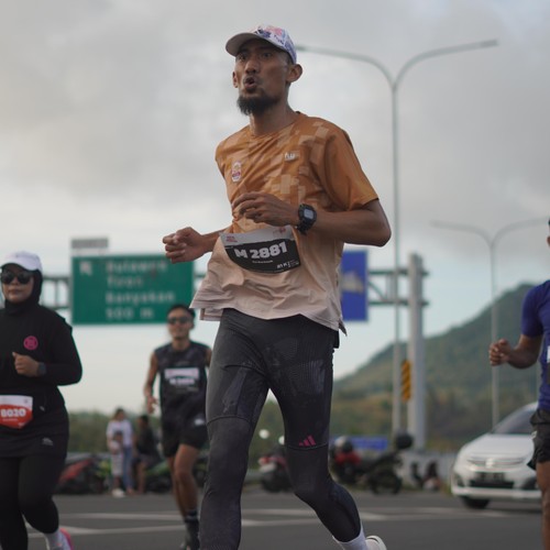 Race photo from KEDIRI HALF MARATHON 2026