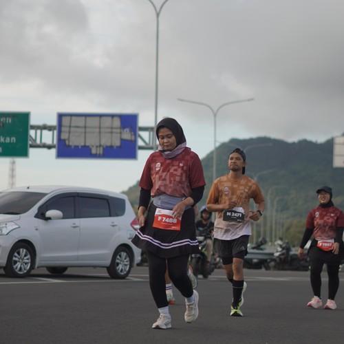 Race photo from KEDIRI HALF MARATHON 2026