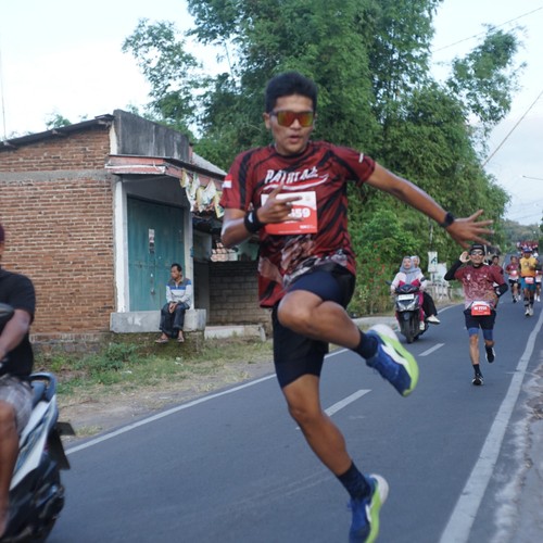 Race photo from KEDIRI HALF MARATHON 2026