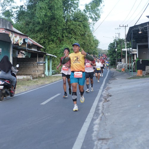 Race photo from KEDIRI HALF MARATHON 2026