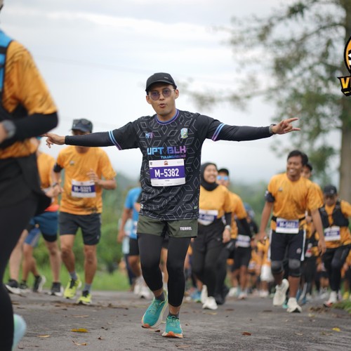 Race photo from KELUD VERTICAL CHALLENGE 2025
