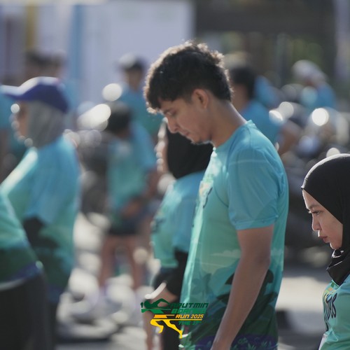 Race photo from VIBES AND STRENGTH CAMP ABR 2025