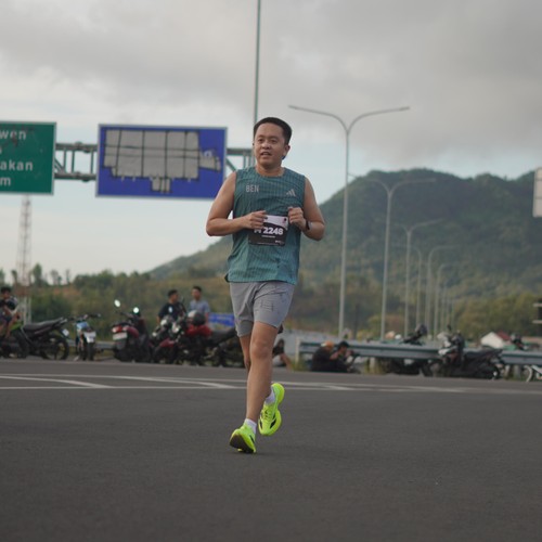 Race photo from KEDIRI HALF MARATHON 2026