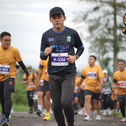 Race photo from KELUD VERTICAL CHALLENGE 2025