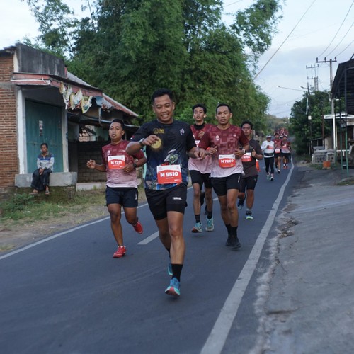 Race photo from KEDIRI HALF MARATHON 2026