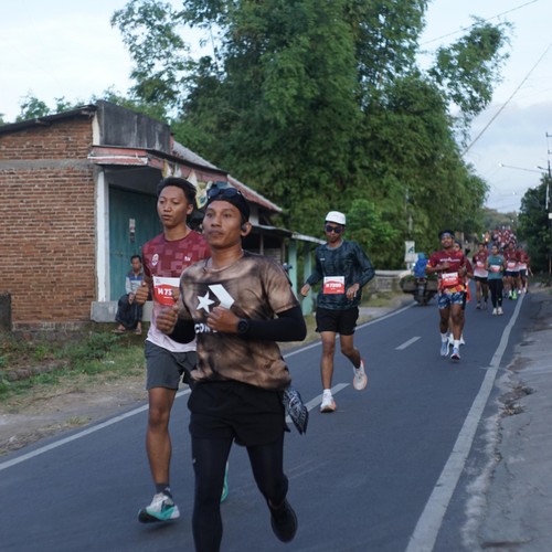 Race photo from KEDIRI HALF MARATHON 2026
