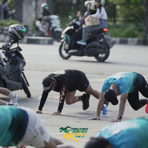 Race photo from VIBES AND STRENGTH CAMP ABR 2025
