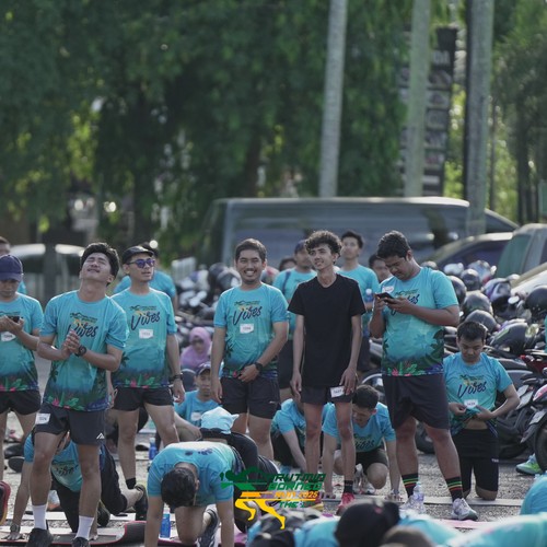 Race photo from VIBES AND STRENGTH CAMP ABR 2025