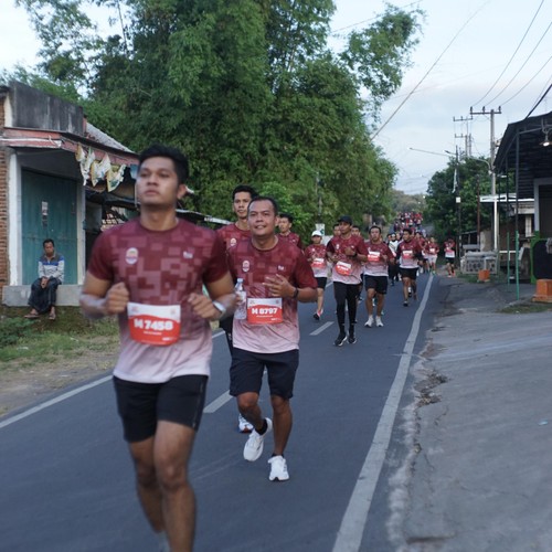 Race photo from KEDIRI HALF MARATHON 2026