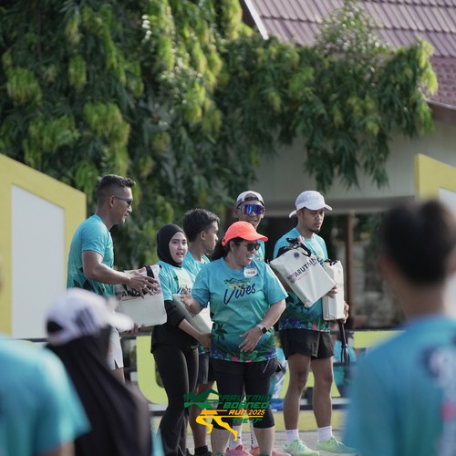 Race photo from VIBES AND STRENGTH CAMP ABR 2025