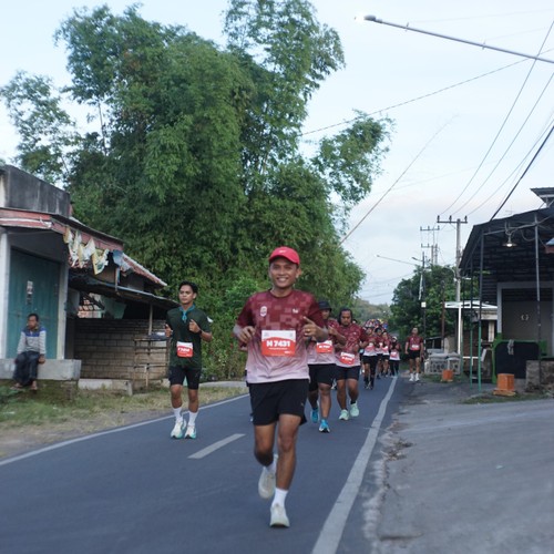Race photo from KEDIRI HALF MARATHON 2026