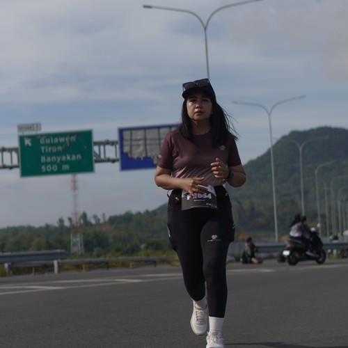 Race photo from KEDIRI HALF MARATHON 2026