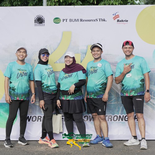 Race photo from VIBES AND STRENGTH CAMP ABR 2025